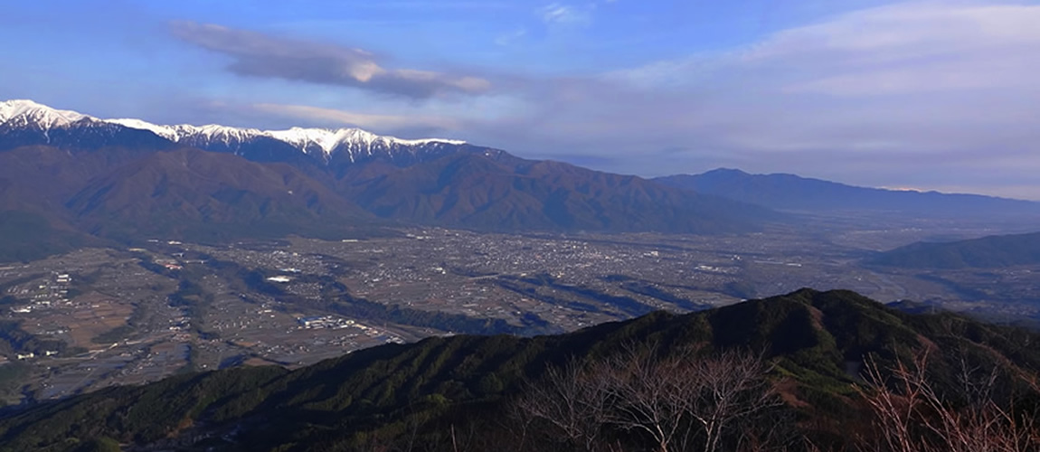 陣馬形山