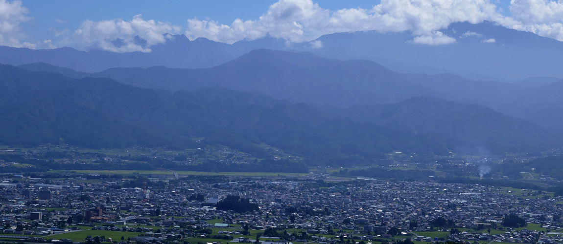 古城公園 あかつきの塔