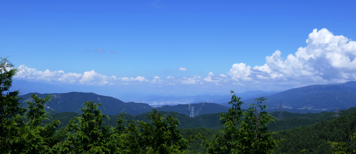 日本中心の展望台(鶴ヶ峰)