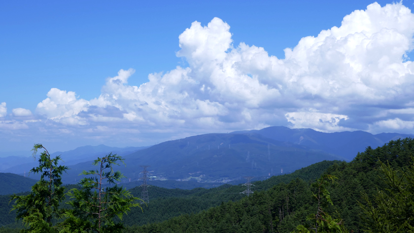 日本中心の展望台(鶴ヶ峰)