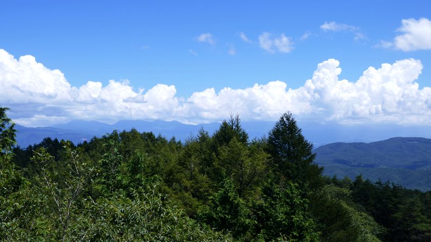 日本中心の展望台(鶴ヶ峰)