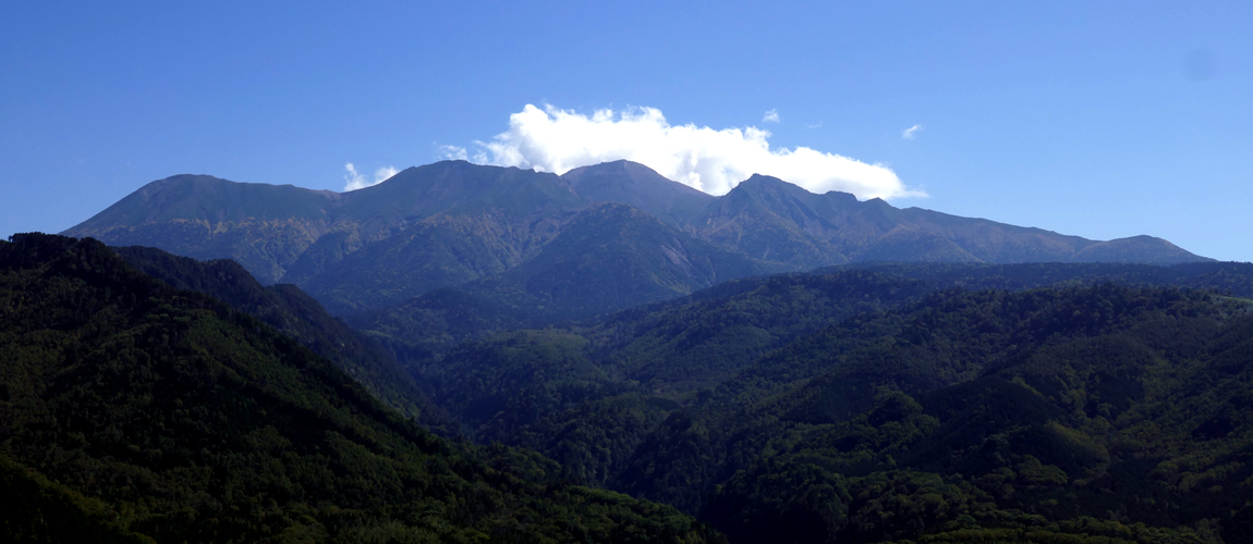 溶岩流展望台